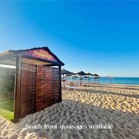 Brisamar Villas: Sol, Mar, Serenidade